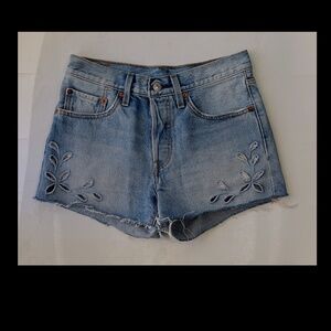 Levi 501 Women's Denim Botton Fly Blue Floral Shorts